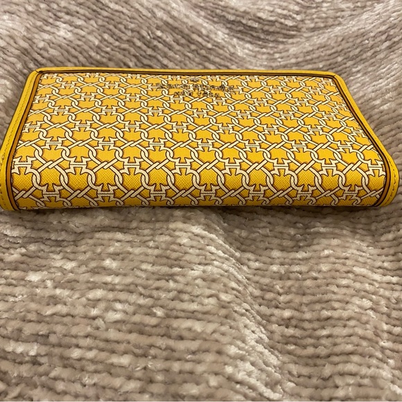 Kate Spade Link Wallet Continental - Picture 4 of 6
